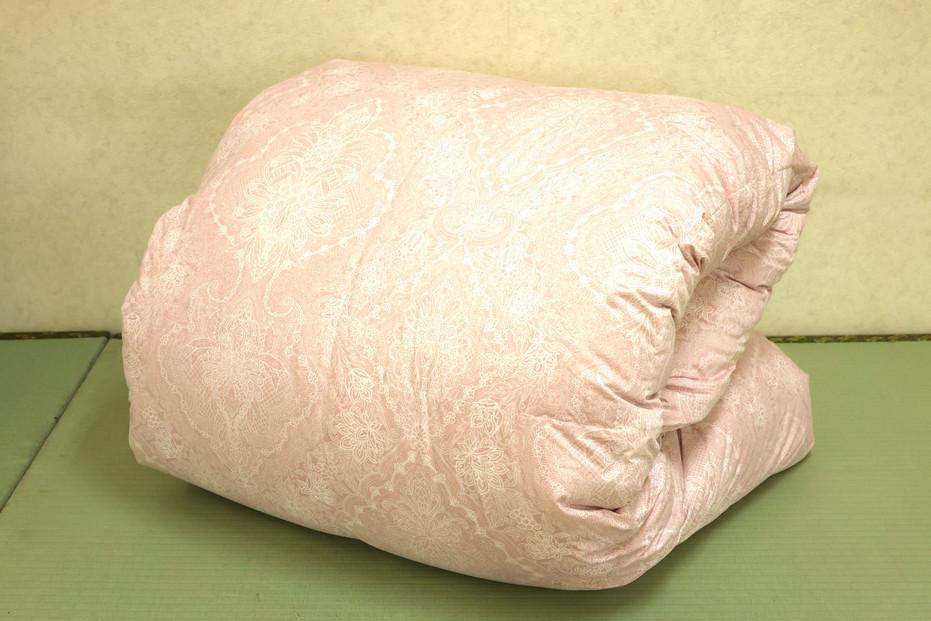 ツインキルト羽毛ふとん　シェリルFD　【ピンク色】