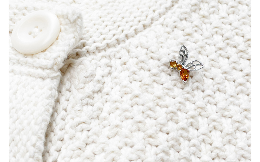 【プレゼント包装付き】ミツバチ ピンバッジ（SV /シトリン）