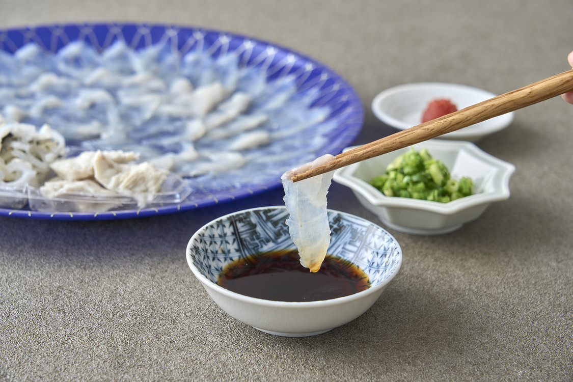 国産とらふく刺身（冷凍・3～4人前）