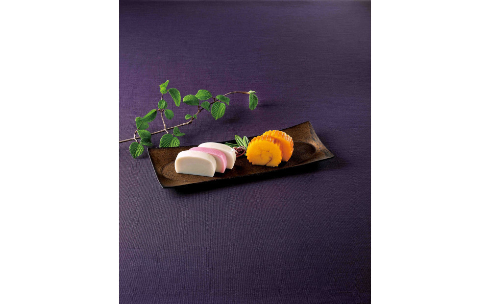 【小田原籠清】籠の選PA 創業1814年 二百有余年の歴史を重ねた小田原老舗 かごせい 職人の技で仕上げた高級の蒲鉾詰合せ 一つ一つ手巻きをした伊達巻 ギフト 贈答用 自宅用