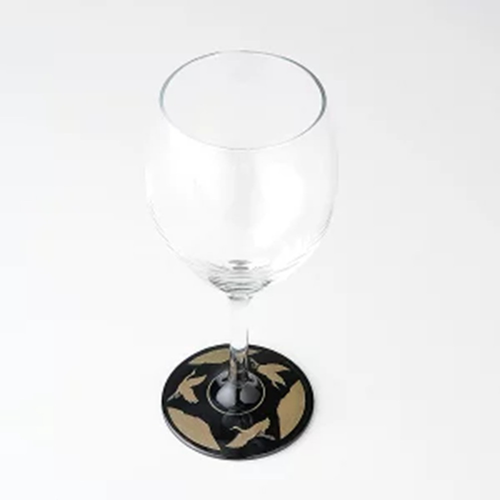 みよし漆器本舗&nbsp;紀州塗り&nbsp;ぬりもん&nbsp;de&nbsp;Verre&nbsp;ワイングラス&nbsp;蒔絵&nbsp;万葉鶴&nbsp;単品&nbsp;黒&nbsp;300ml