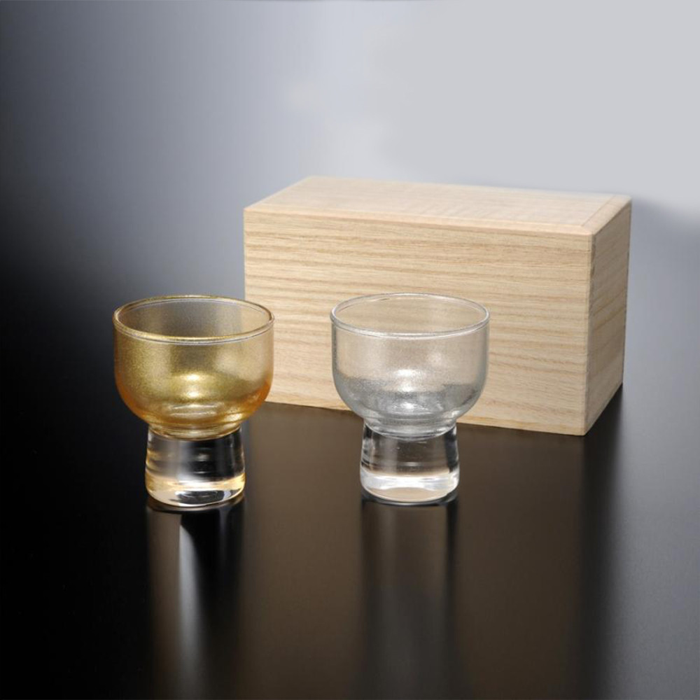 みよし漆器本舗&nbsp;お猪口&nbsp;ペアセット&nbsp;紀州塗り&nbsp;ぬりもん&nbsp;de&nbsp;Verre&nbsp;盃&nbsp;涼金・涼銀&nbsp;ペア&nbsp;桐箱付き&nbsp;70ml