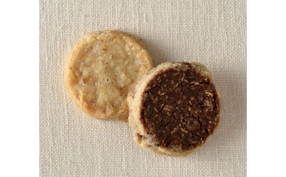 ナッツクッキーとガレットの詰め合わせ