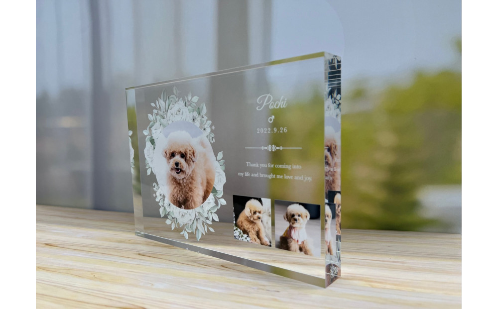 思い出の写真をアクリル素材に！アクリルスタンド