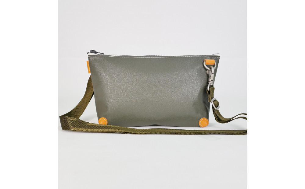 TENT&nbsp;BAG&nbsp;MORGAN.02　防水ショルダーバッグ【カーキ】