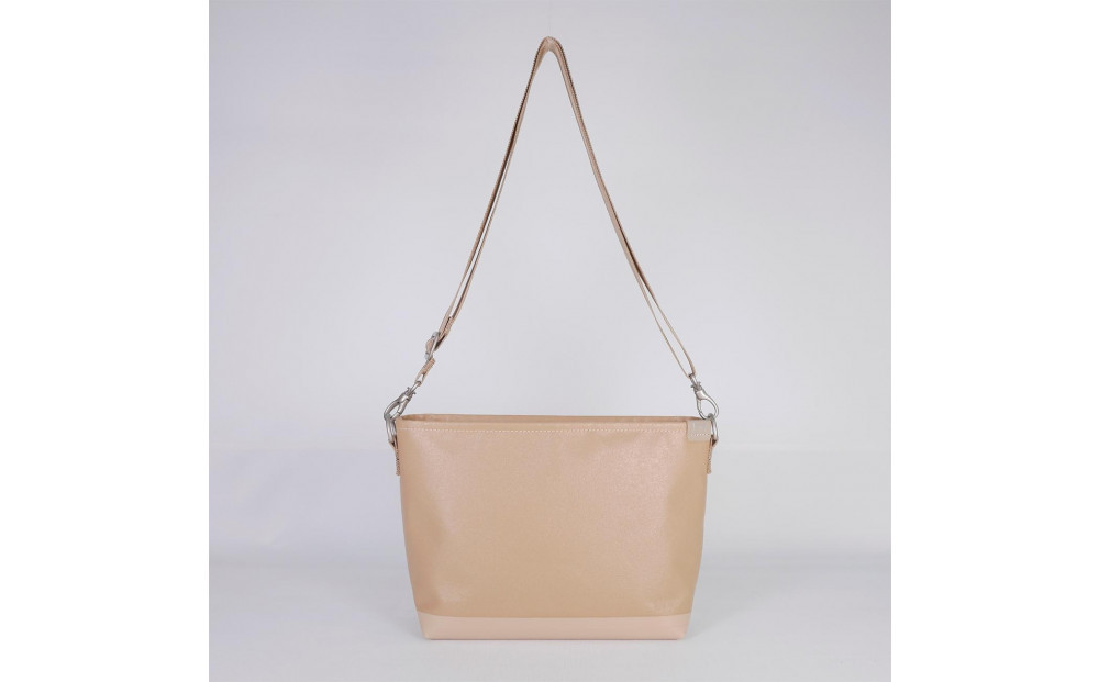 TENT&nbsp;BAG&nbsp;HEIDI.04　防水ショルダーバッグ【ベージュ】