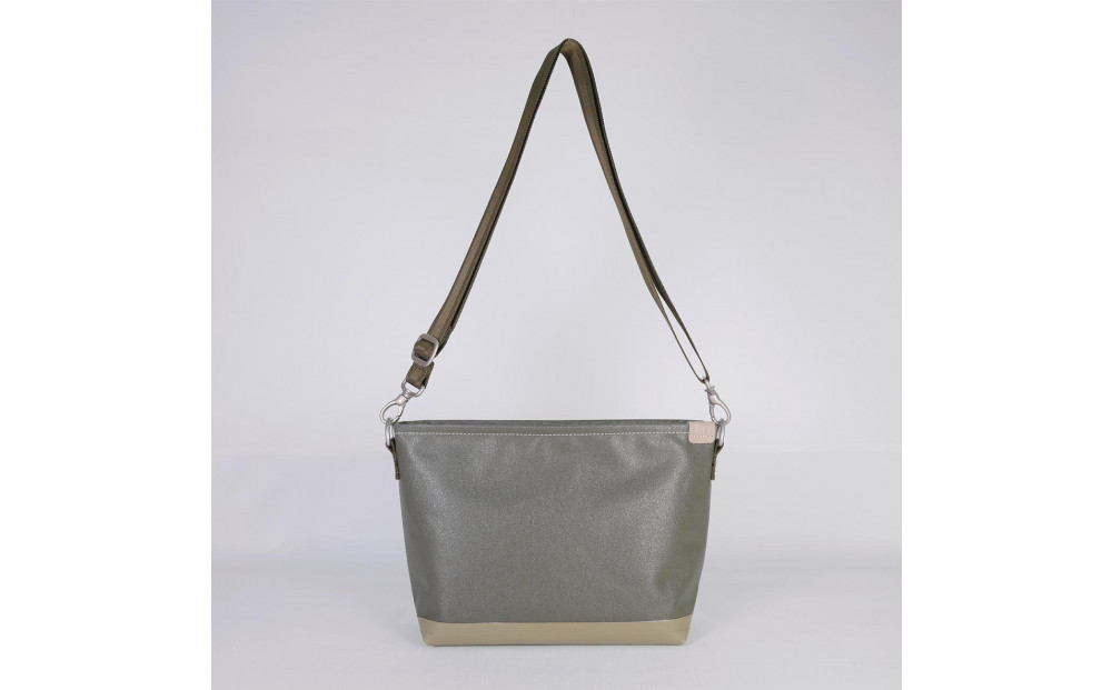 TENT&nbsp;BAG&nbsp;HEIDI.02　防水ショルダーバッグ【カーキ】