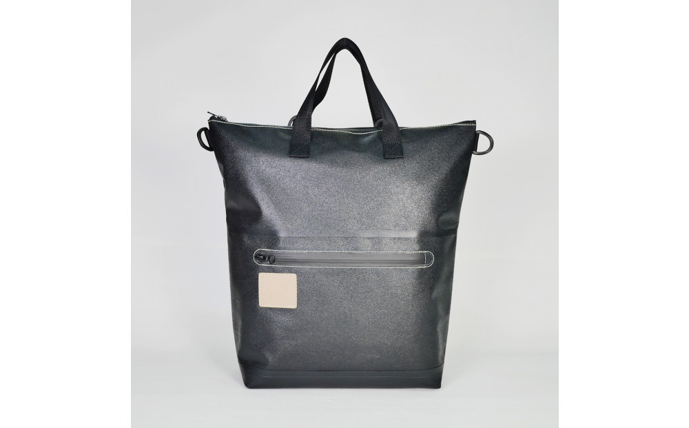 TENT&nbsp;BAG&nbsp;SARAH.01　防水バッグパック【ブラック】