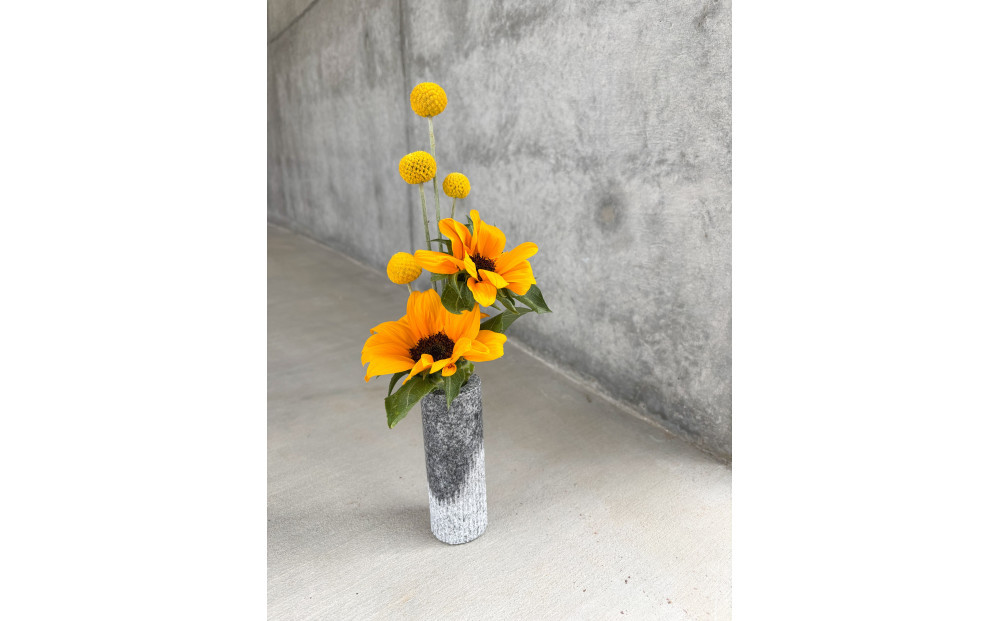 庵治石　花瓶　COLUMN&nbsp;wave