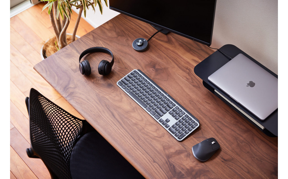 【幅180cm 奥行80cm 厚み3cm】【ウォールナット】【配線トレー付】【シェルフ付】 電動昇降デスク 無垢材 パソコンデスク WAAKstandingPro