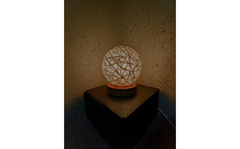 ランプシェード 木かげ