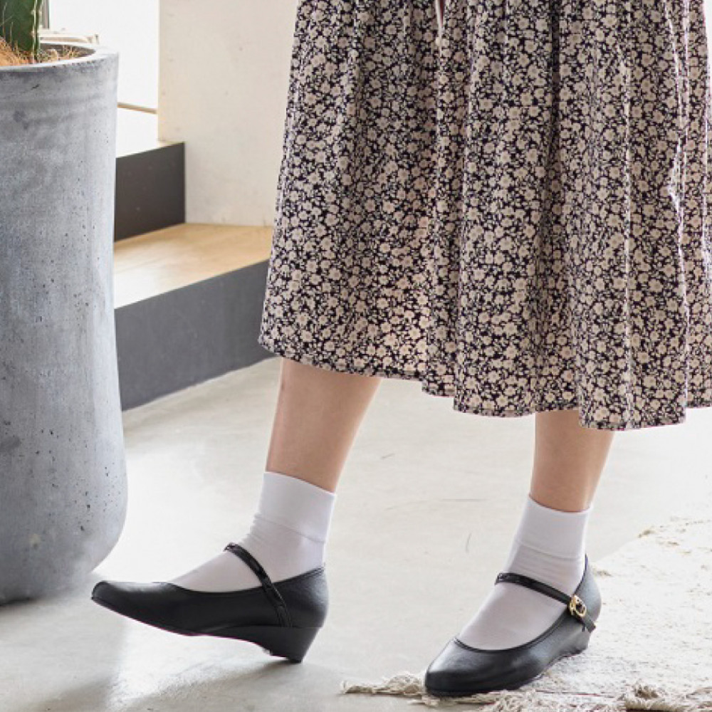 ウェッジストラップパンプス｜ブラック&nbsp;S(23.0cm)&nbsp;レディース&nbsp;パンプス&nbsp;3.5cmヒール&nbsp;ウエッジソール&nbsp;幅広&nbsp;甲高&nbsp;外反母趾&nbsp;ゆったり幅&nbsp;大人気&nbsp;靴&nbsp;お仕事靴