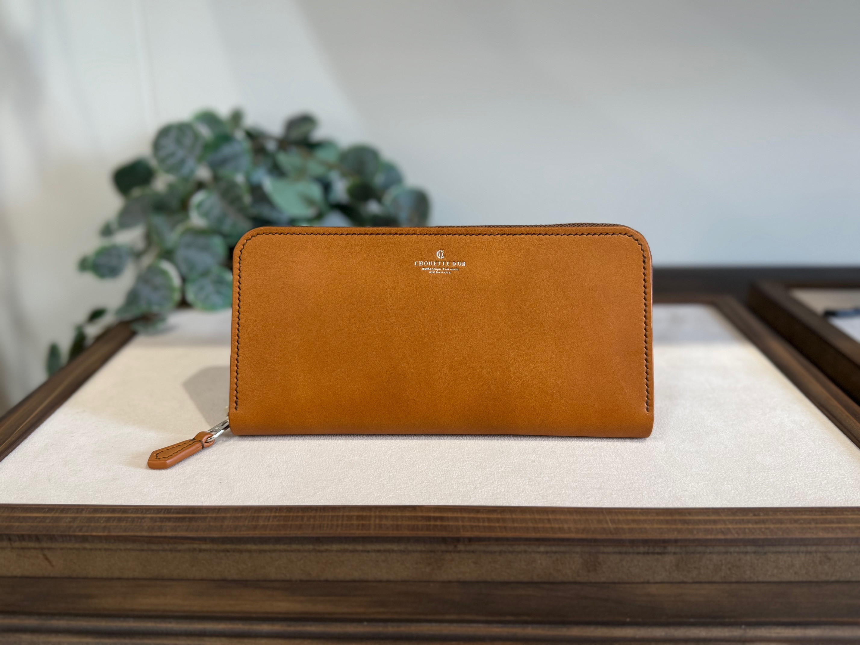 革職人が作った牛革ラウンドファスナー長財布［CML］