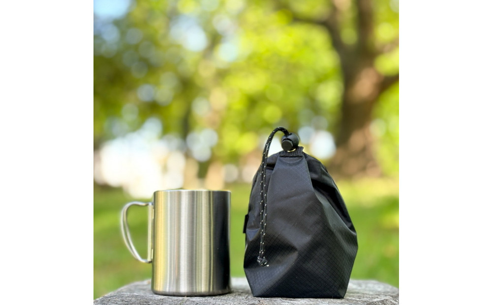 【XS&nbsp;0.5L・黒】　手のひらサイズの軽量ナイロン巾着袋