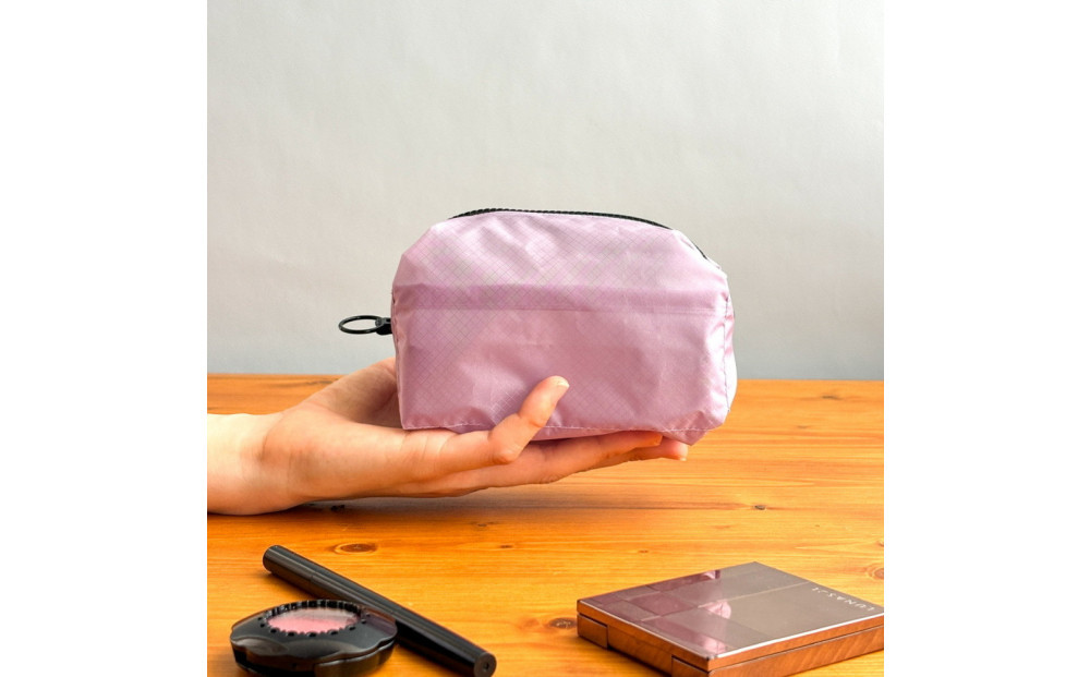 【ラベンダー】ナイロン化粧ポーチ　内ポケット付き