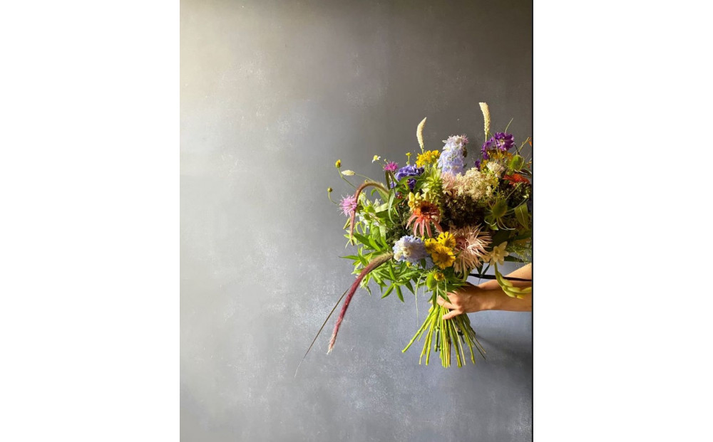 【定期便 6回】季節のお花・おまかせフラワーアレンジ