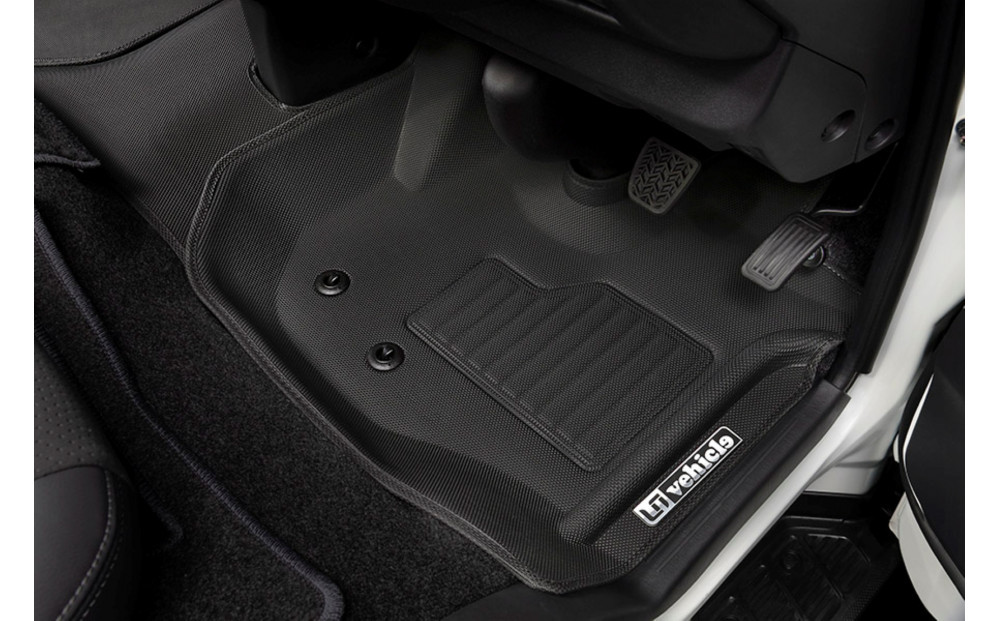 【ハイエース標準ボディ用】3Dラバーマット　フロント