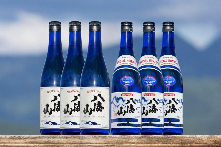 ドジャース公式日本酒 八海山「特別本醸造 ・特別純米酒」ブルーボトルセット 720ml×6本 【お酒 さけ 本醸造 純米酒 ギフト 人気 おすすめ 送料無料 ドジャース ロサンゼルス】