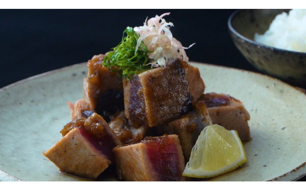 【大容量】日光丸自慢の一本釣りカツオ使用！カツオシーステーキ約1,200g（約400g ×3） 鰹  冷凍 小分け 大容量  時短  便利 個包装 おつまみ おかず 惣菜 晩ごはん 加工品 カツオ 鰹  魚  焼くだけ