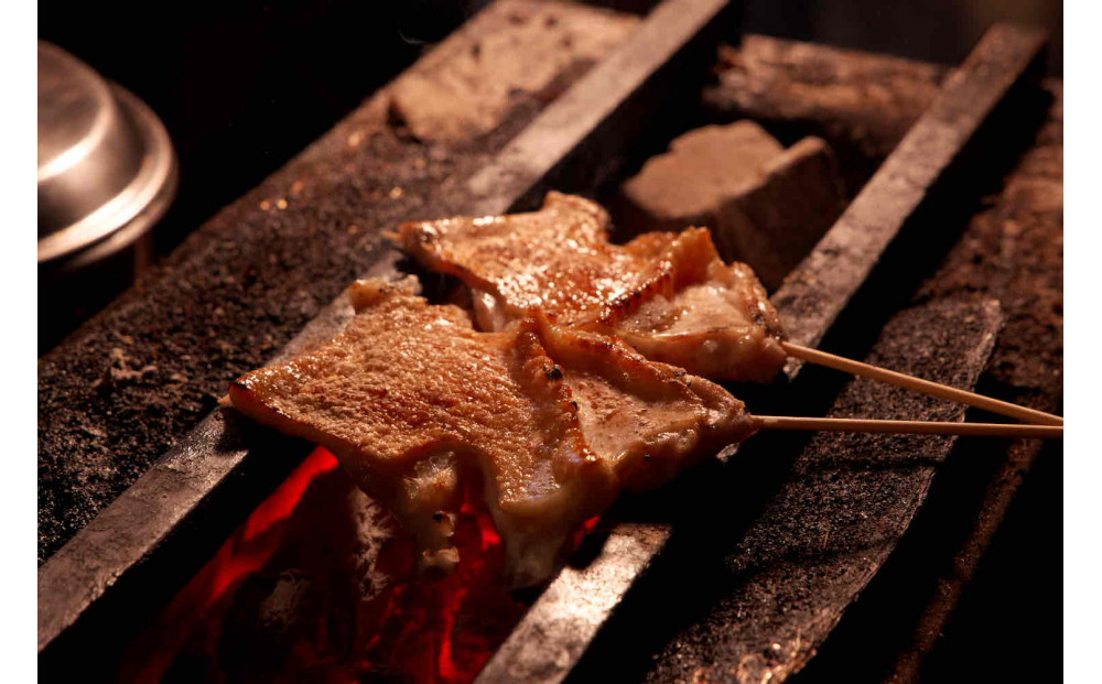 無添加　名古屋コーチン手羽先炭火焼