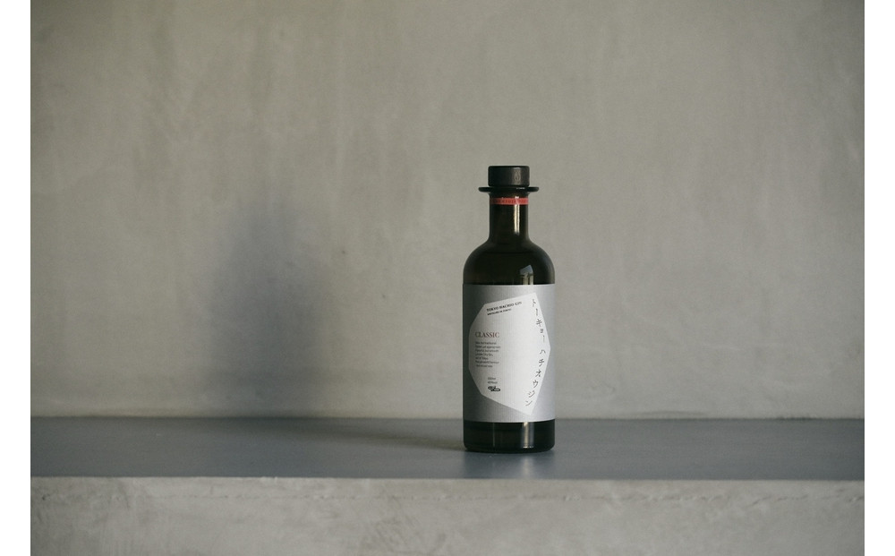【東京ウイスキー＆スピリッツコンペティション2022　金賞受賞】　トーキョーハチオウジン　「CLASSIC」