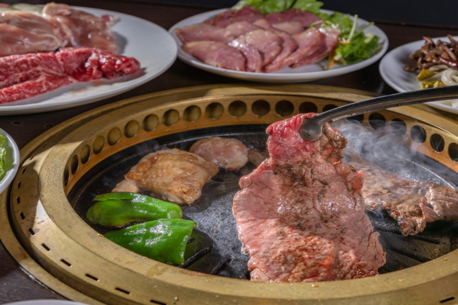 【ふるさと納税】焼肉金城　御食事券　5000円分&nbsp;|&nbsp;レストラン&nbsp;食事券&nbsp;石垣牛&nbsp;焼肉&nbsp;クーポン&nbsp;牛肉&nbsp;牛&nbsp;沖縄&nbsp;北谷&nbsp;石垣島&nbsp;ちゃたん&nbsp;おかず&nbsp;惣菜&nbsp;冷凍