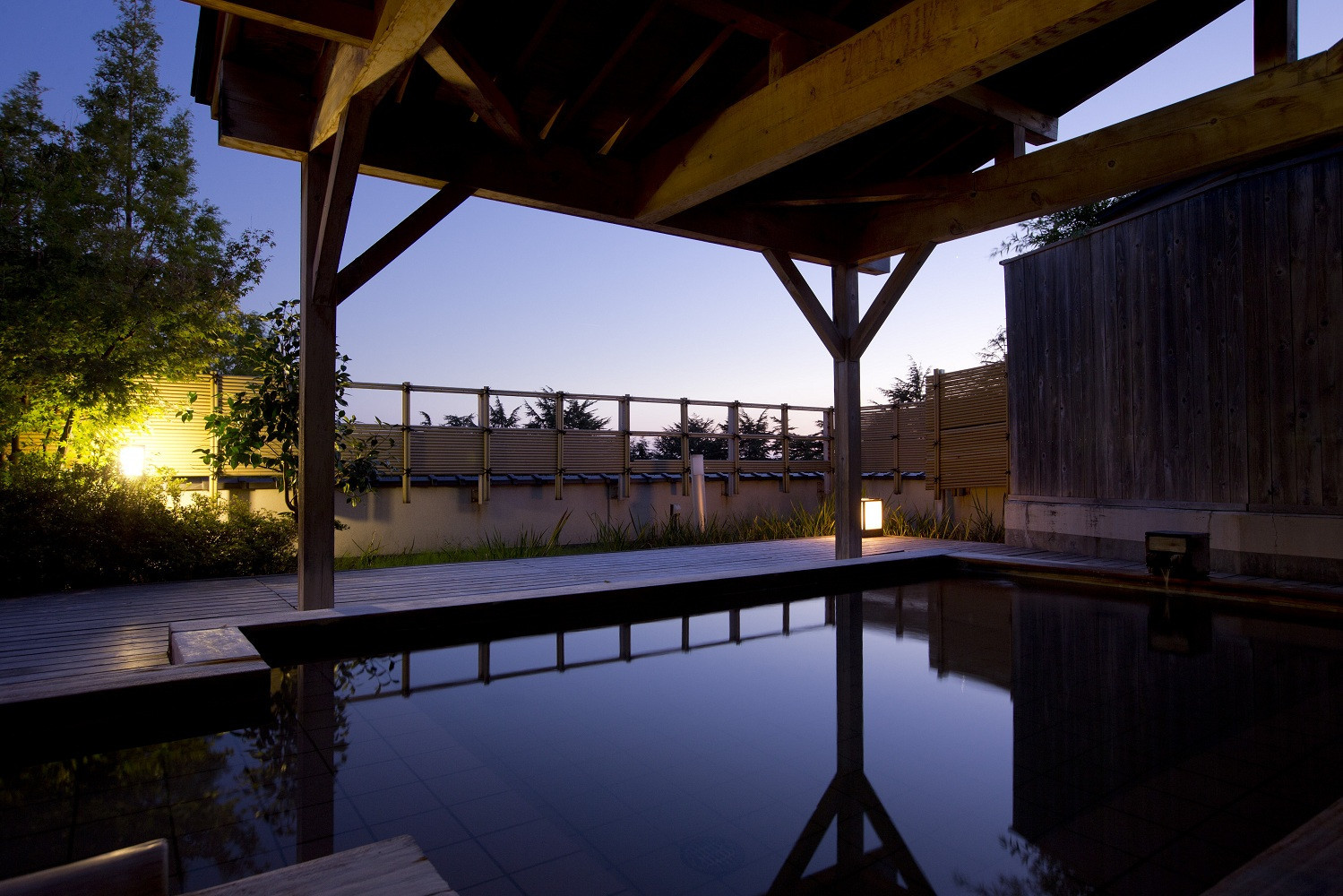 【まつさき】平休日1泊2食付　ペア宿泊券《「桃山庵」露天風呂付和洋室》