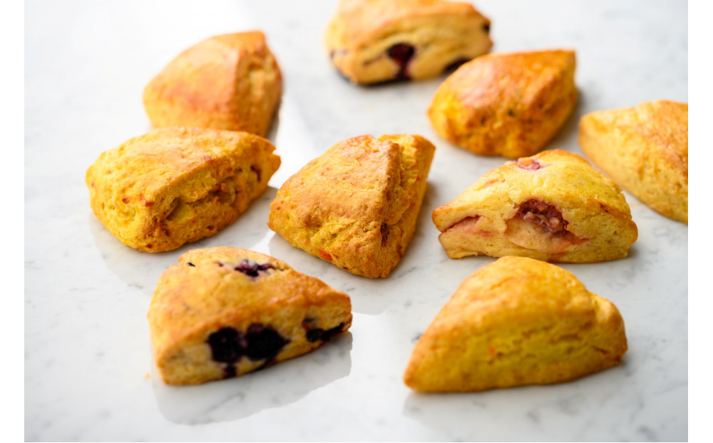 ウフフおすすめスコーン１０個セット　焼き菓子&nbsp;菓子&nbsp;スコーン&nbsp;チュコーン&nbsp;野菜入り&nbsp;ウフフ&nbsp;ママ&nbsp;おかし&nbsp;スイーツ&nbsp;デザート&nbsp;食品　石川&nbsp;金沢&nbsp;北陸&nbsp;復興支援&nbsp;復興応援