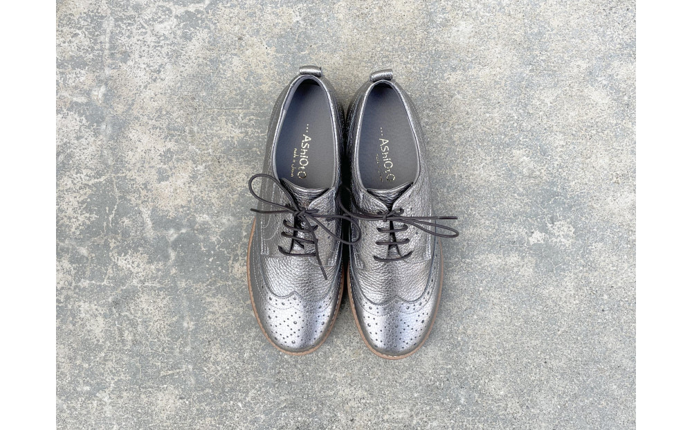 軽量メダリオンシューズ　【ガンメタリック&nbsp;/&nbsp;サイズ　24.0センチ】