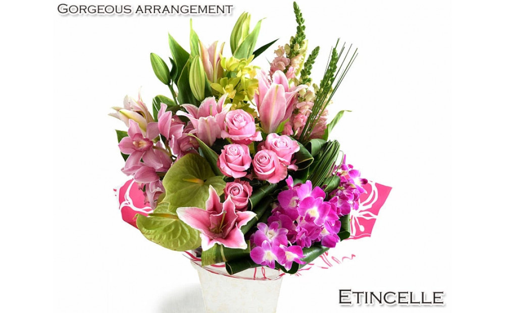 【母の日】上品でキレイめテイストのこだわりアレンジ&nbsp;エタンセル&nbsp;白グリーン系＜お届け日：2026年5/4～5/10&nbsp;当店おまかせ&nbsp;＞母の日カード付き【&nbsp;母の日&nbsp;ギフト&nbsp;アレンジ&nbsp;花&nbsp;贈り物&nbsp;大阪府&nbsp;門真市&nbsp;】