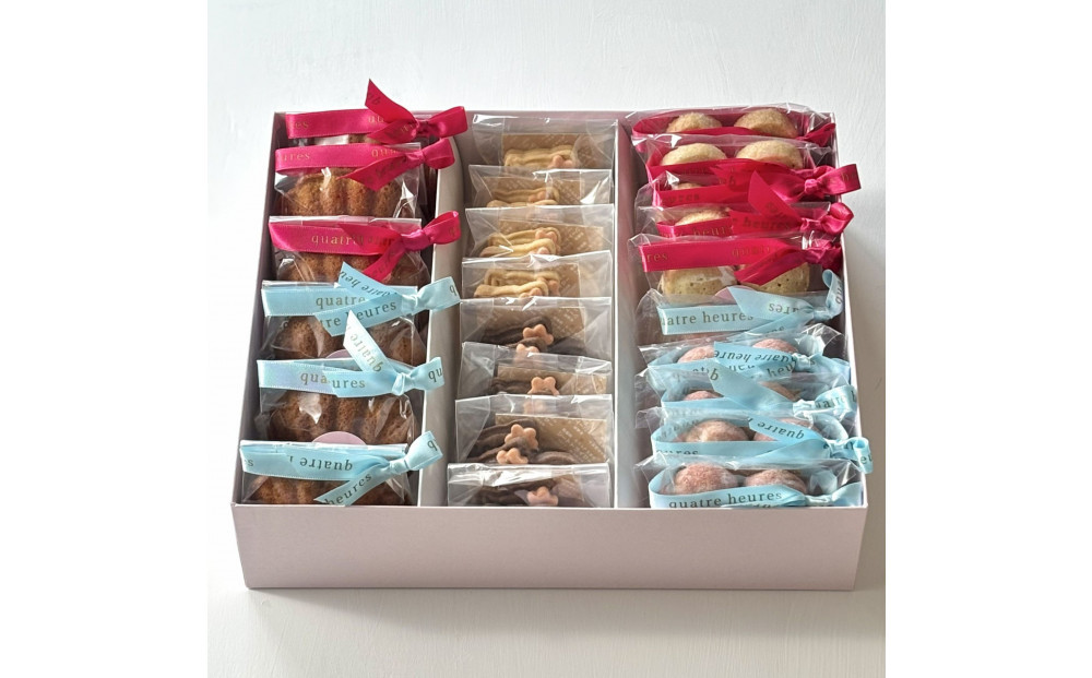 犬モチーフの焼菓子アソートL