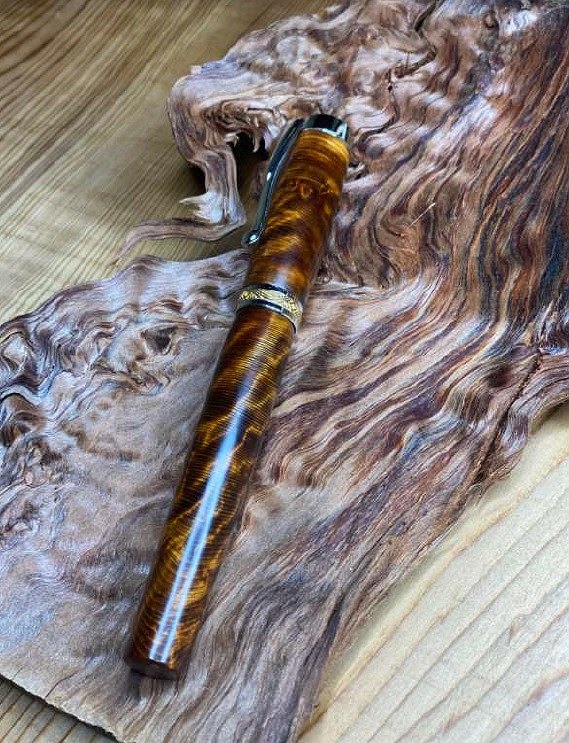 屋久杉万年筆ステーツマンロング