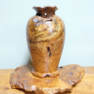 屋久杉虎杢壺Q110