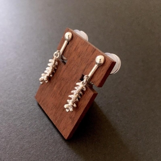 Ceder&nbsp;leaf&nbsp;(イヤリング／クリップ式金具）【受注制作】