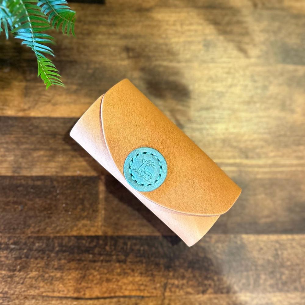 キーケースwith&nbsp;Cow&nbsp;キャメル