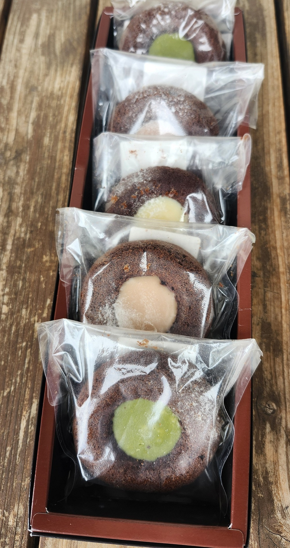 皆神山ピラミッドショコラ５個入