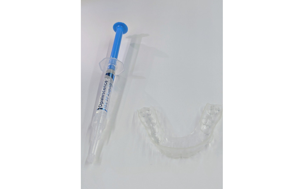 【ご来院必須】ホームホワイトニング　special&nbsp;whitening&nbsp;ticket　(専用マウスピース作製付）