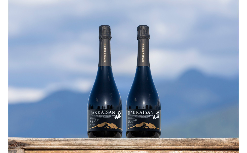八海山　瓶内二次発酵酒「白麹あわ」四合瓶（720ml）×2本セット