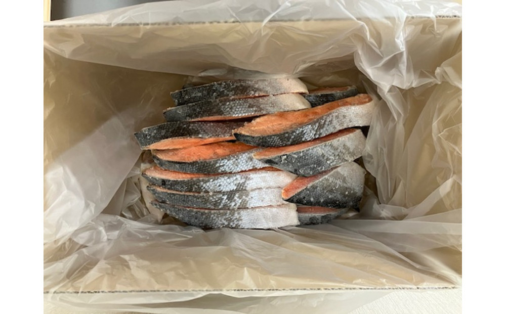訳あり&nbsp;定塩銀鮭切身(1kg)　|&nbsp;銀鮭&nbsp;鮭&nbsp;さけ&nbsp;&nbsp;切り身&nbsp;切身&nbsp;塩鮭&nbsp;定塩&nbsp;魚&nbsp;海鮮&nbsp;魚介&nbsp;魚介類&nbsp;焼き魚&nbsp;おかず&nbsp;主菜&nbsp;弁当用&nbsp;お弁当&nbsp;冷凍&nbsp;保存&nbsp;大容量&nbsp;まとめ買い&nbsp;訳あり&nbsp;家庭用&nbsp;簡単調理&nbsp;お取り寄せ&nbsp;グルメ&nbsp;人気&nbsp;おすすめ&nbsp;鳥取県&nbsp;境港市