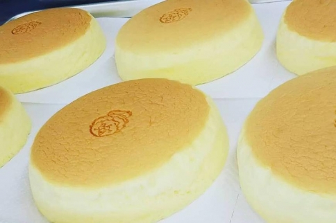 沖縄そばセット チーズケーキ チョコスフレ Jtbのふるさと納税サイト ふるぽ