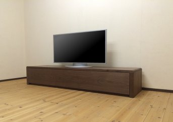 【tv55 ウォールナット無垢材使用のＴＶボード　180cm】存在感あふれるウォールナット無垢材＜ウォールナット材　オイルフィニッシュ リモコン対応＞ 家具 テレビ台 テレビボード TVボード AVボード 棚 リビングボード サイド  MUFactory