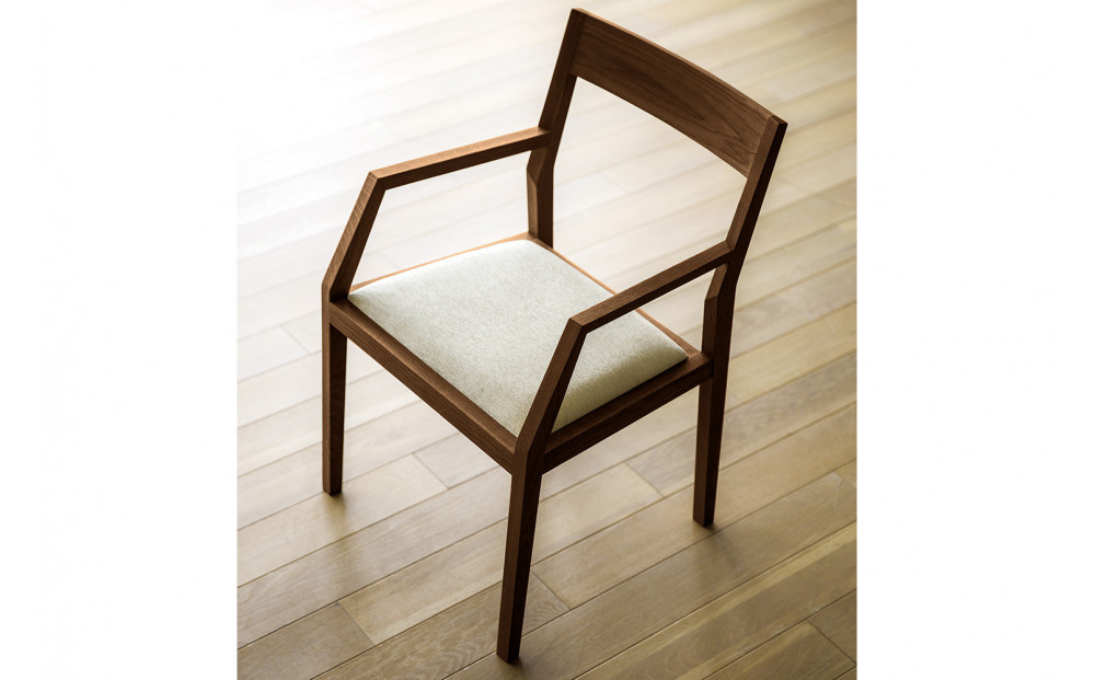 【開梱設置】高野木工&nbsp;KIEL&nbsp;CHAIR&nbsp;キール&nbsp;チェア&nbsp;肘付き&nbsp;ウォルナット&nbsp;【10年保証】
