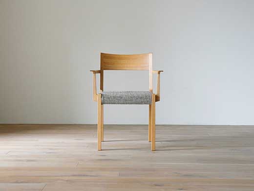 CARAMELLA  Arm Chair マゴンザ