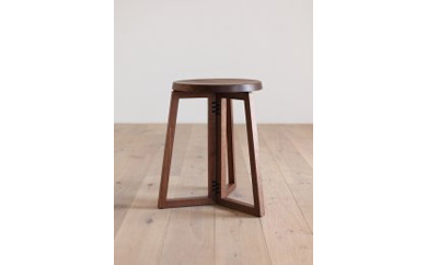 SPAGO Stool oak