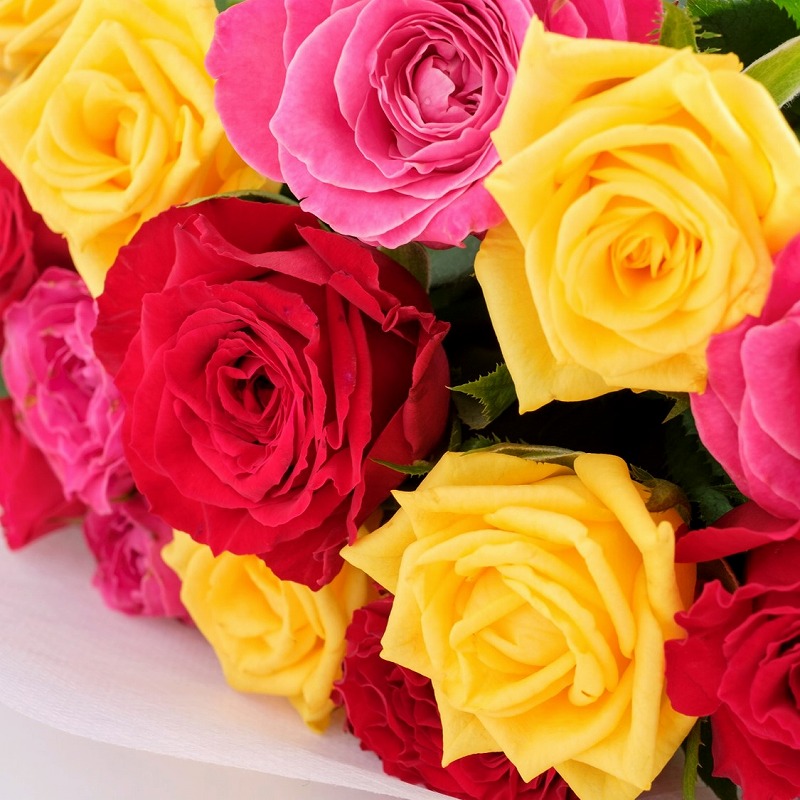 受付終了 花のまちから愛を込めて バラの花束18本 バラ園直送 Jtbのふるさと納税サイト ふるぽ