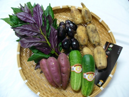 ふるさと納税 加賀野菜を使用した商品詰合せ 石川県金沢市 :161266