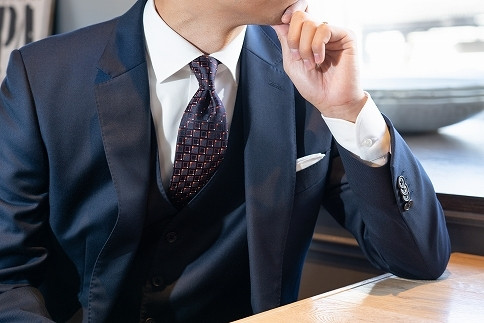 &nbsp;【受注生産】匠の技術で織り上げるシルク１００％のビンテージ小紋柄ネクタイ（オレンジコーナー）|&nbsp;ネクタイ&nbsp;シルク&nbsp;ヴィンテージ&nbsp;柄&nbsp;高級&nbsp;ビジネス&nbsp;フォーマル&nbsp;贈答用&nbsp;送料無料&nbsp;東京&nbsp;八王子