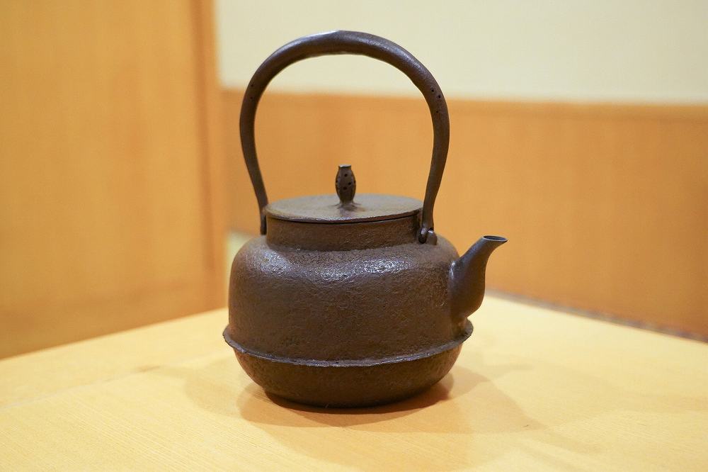 家具・インテリア伝統工芸品 南部鉄器 佐藤勝久作 虫食いランプ 希少品 ...