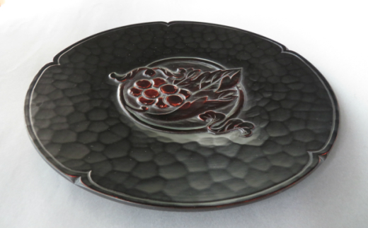 鎌倉彫葡萄文飾り皿