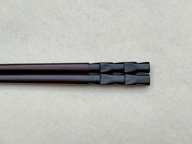 鎌倉彫　箸「市松」黒　23cm